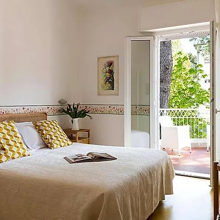 Hotel Arizona 3*