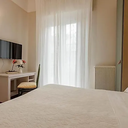 Arizona Hotel 3*